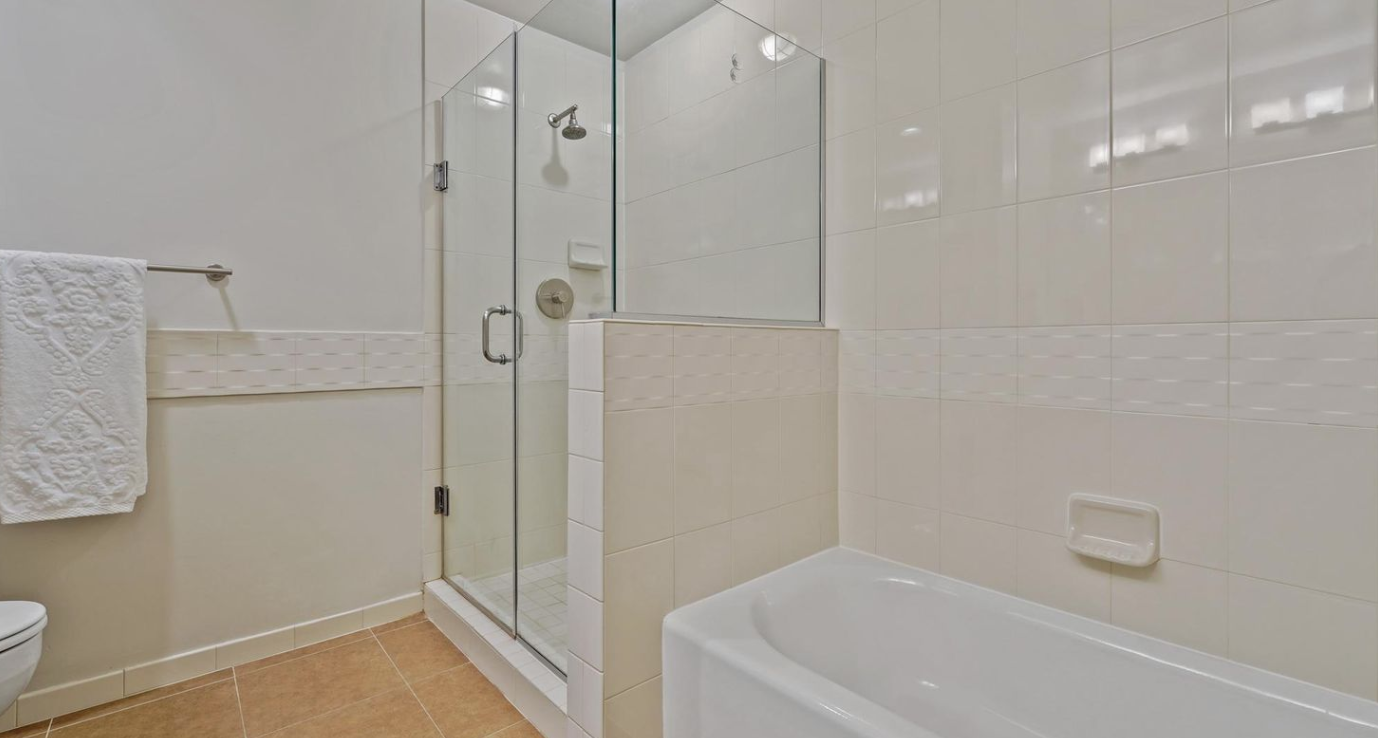 929 Florida Ave NW, District Of Columbia 20001, 1 Bedroom Bedrooms, ,1 BathroomBathrooms,Apartment,Active Listings,Florida Ave ,1009