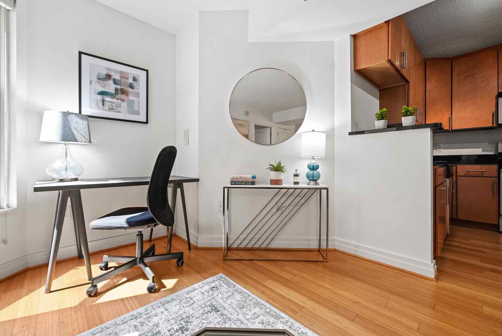 915 E St NW, District Of Columbia 20004, 1 Bedroom Bedrooms, ,1 BathroomBathrooms,Apartment,Active Listings,The Artisan,E St,1012