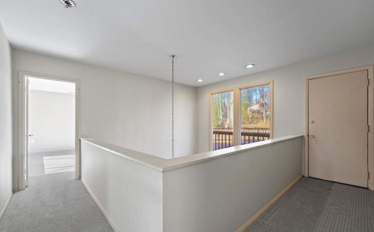 105 Stonegate Drive, Silver Spring, Maryland 20905, 4 Bedrooms Bedrooms, ,2 BathroomsBathrooms,House,Sold Listings,Stonegate,1023