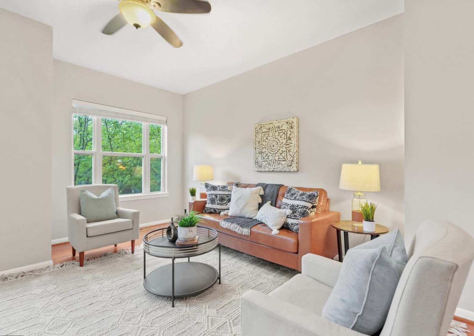 2103 12th Pl NW, District Of Columbia, 3 Bedrooms Bedrooms, ,3 BathroomsBathrooms,Apartment,Sold Listings,12th Pl,1028