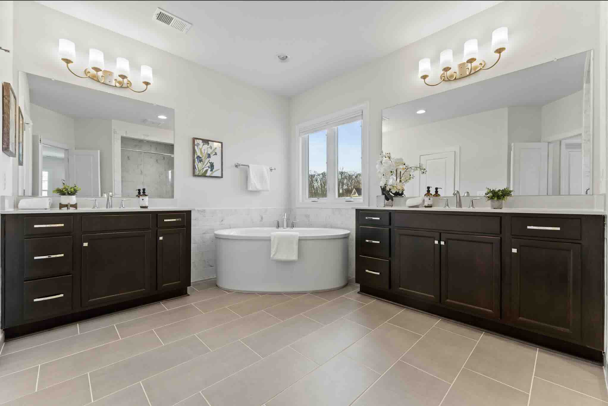 10259 Forest Lake, Great Falls, Virginia 22066, 6 Bedrooms Bedrooms, ,6 BathroomsBathrooms,House,Sold Listings,Forest Lake,1041