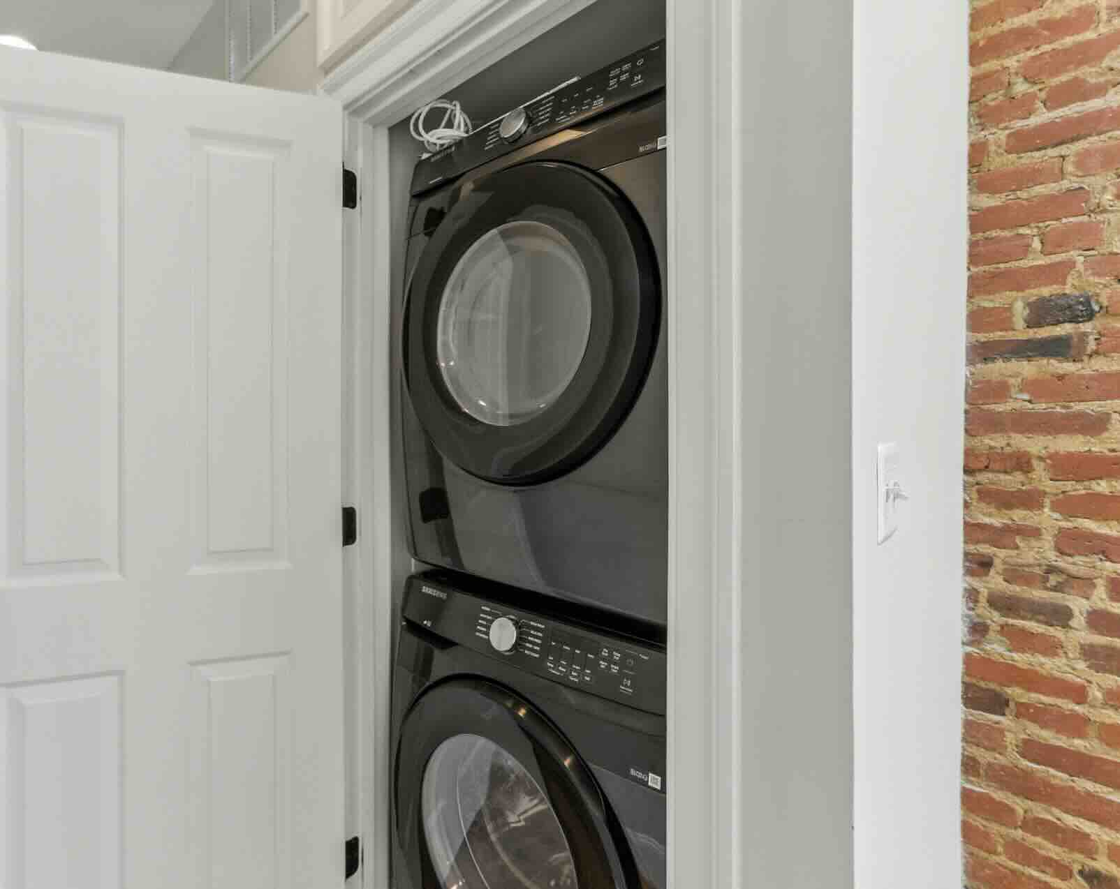 304 12th Street, District Of Columbia, 4 Bedrooms Bedrooms, ,3 BathroomsBathrooms,House,Sold Listings,12th,1046 304 12th Street, District Of Columbia, 4 Bedrooms Bedrooms, ,3 BathroomsBathrooms,House,Sold Listings,12th,1046