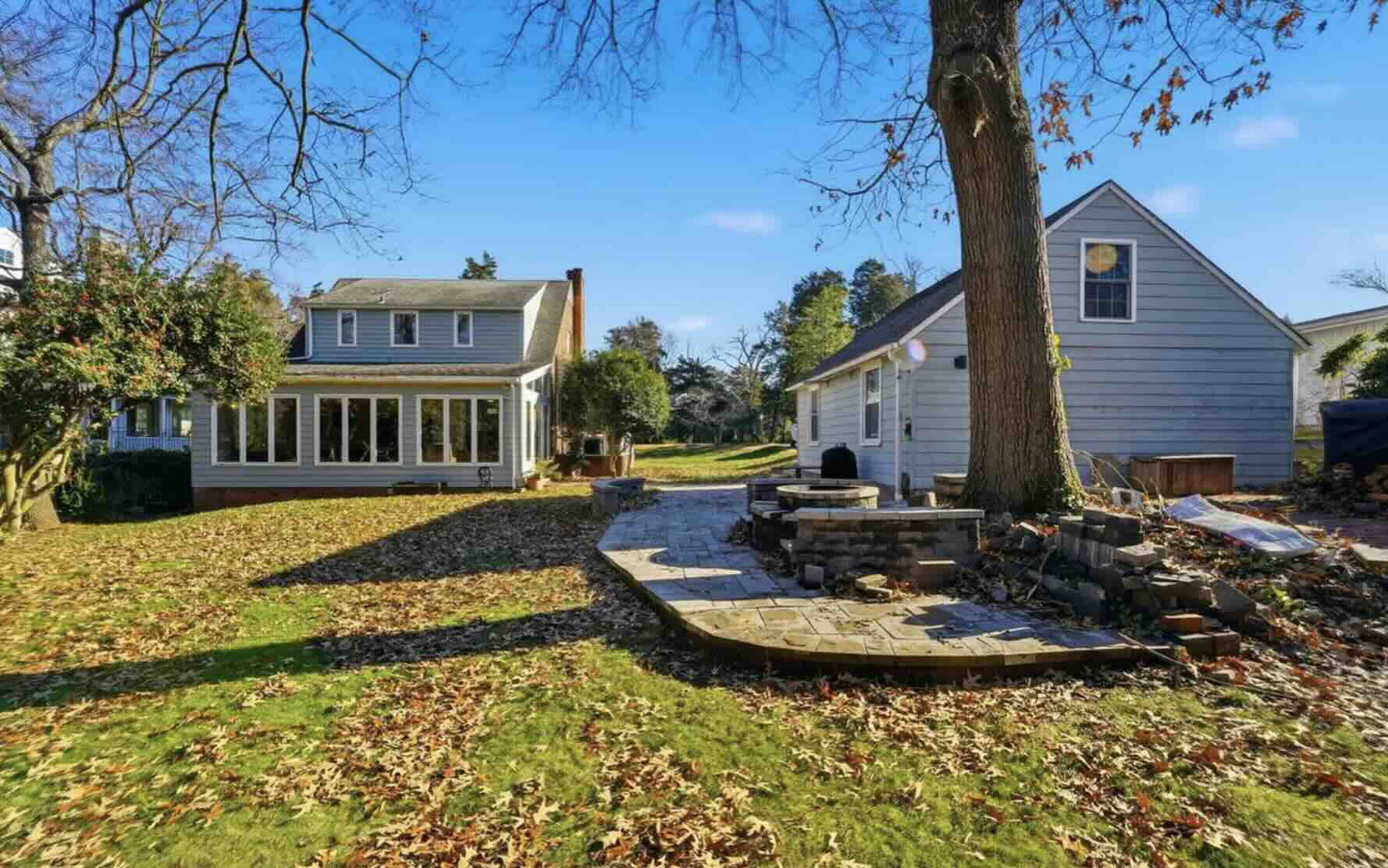 7908 West Boulevard, Alexandria, Virginia 22308, 3 Bedrooms Bedrooms, ,1 BathroomBathrooms,House,Sold Listings,West Boulevard,1050