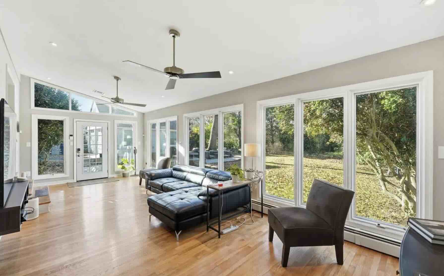 7908 West Boulevard, Alexandria, Virginia 22308, 3 Bedrooms Bedrooms, ,1 BathroomBathrooms,House,Sold Listings,West Boulevard,1050