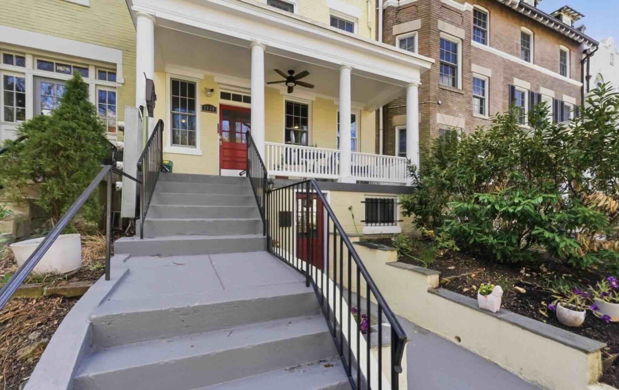 1830 Lamont St, District Of Columbia, 2 Bedrooms Bedrooms, ,2 BathroomsBathrooms,House,Sold Listings,Lamont,1053