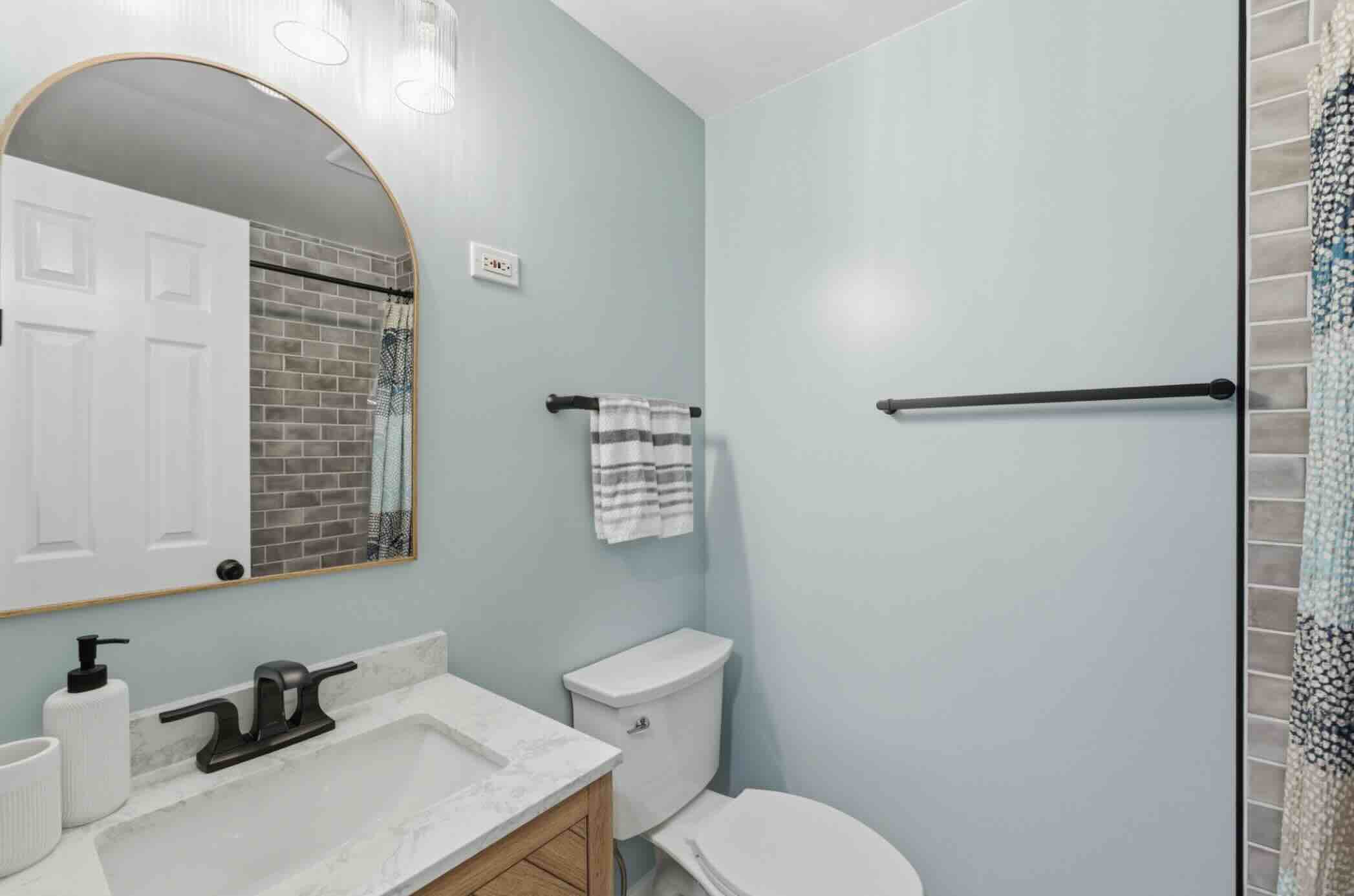 6445 Linway Terrace, Virginia 22101, 4 Bedrooms Bedrooms, ,3 BathroomsBathrooms,House,Sold Listings,Linway,1061